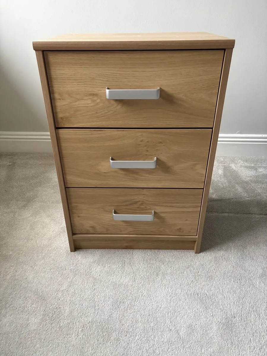 Bedside locker. - Image 2