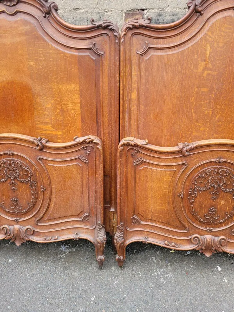 French Super king bed frame 200/200 cm. - Image 3