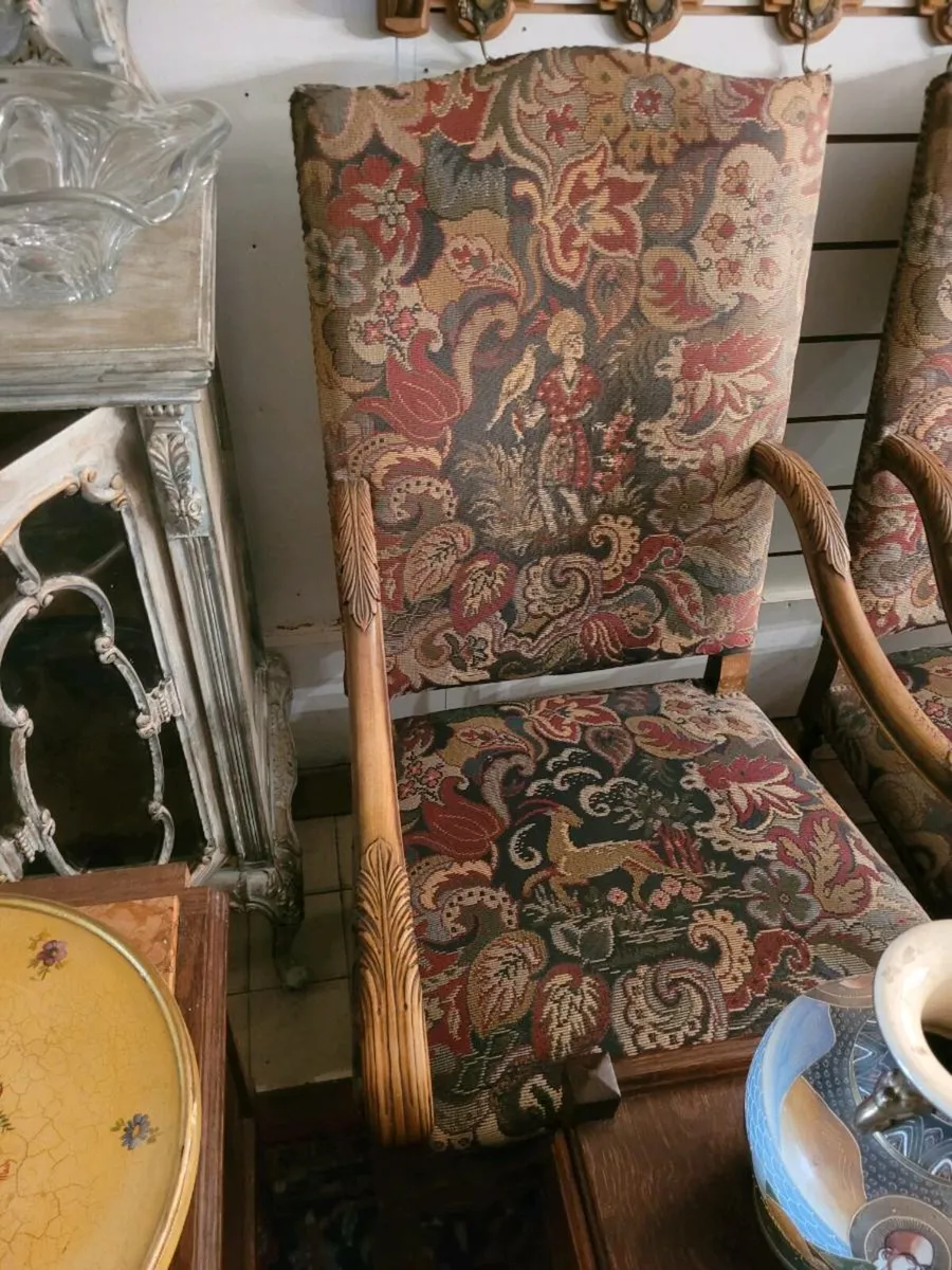 2 large French armchairs. 150 eu.each. - Image 2