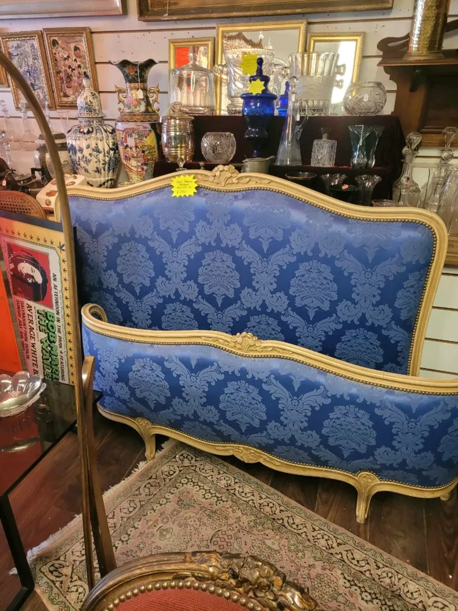 French bed frame 140/200 cm
