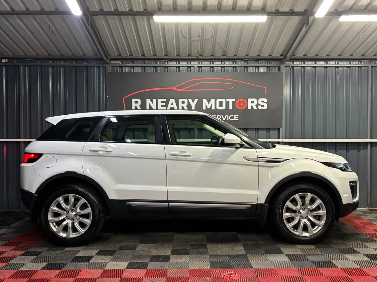 2016 Land Rover Range Rover Evoque 2.0 TD4 - Image 4
