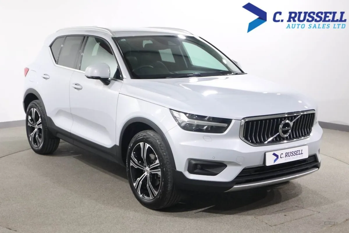Volvo XC40 Estate - Image 1