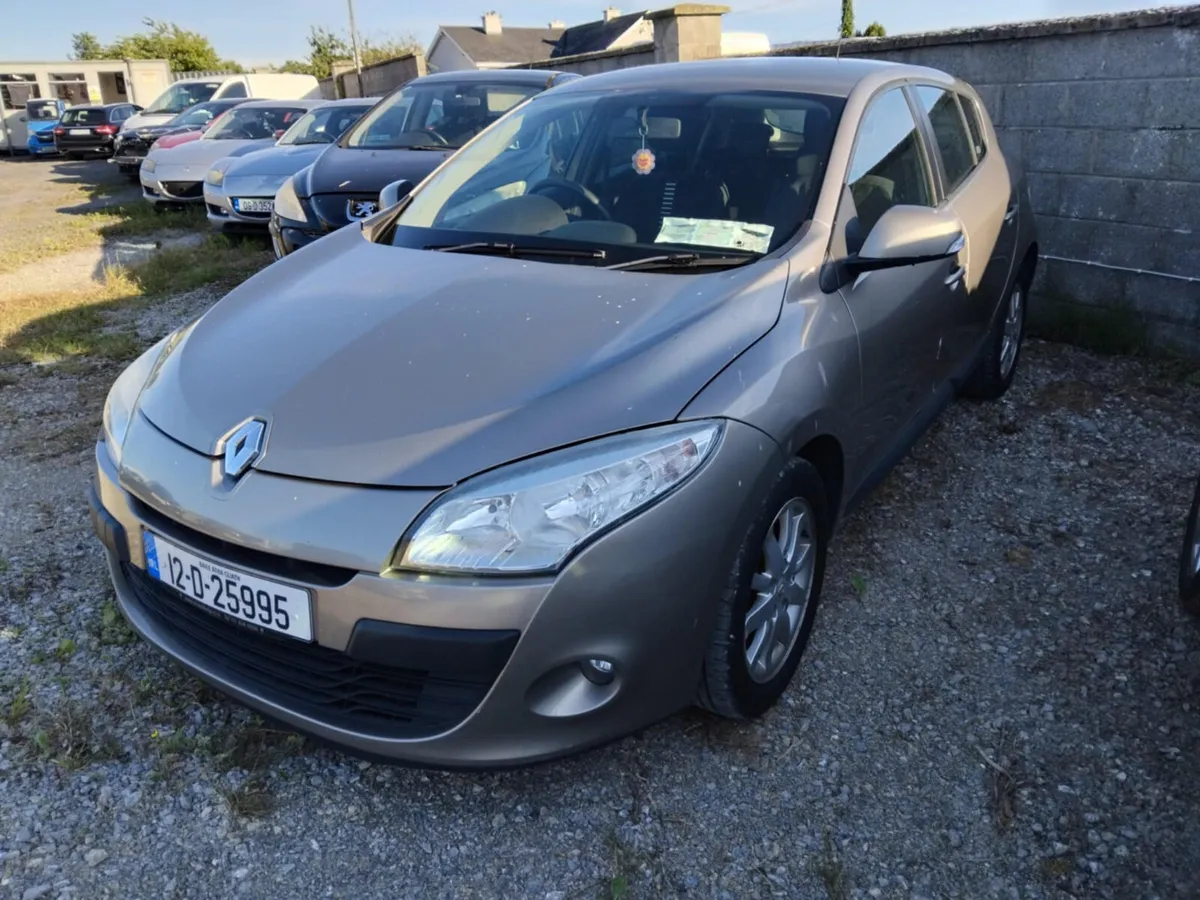 Renault Megane 2012 - Image 2