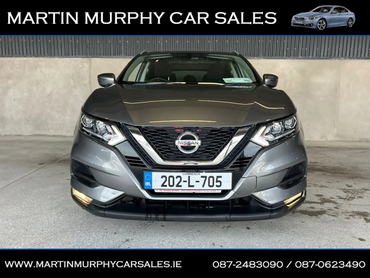Nissan QASHQAI 1.5 DSL SE Auto ONE Owner Glass Ro - Image 4