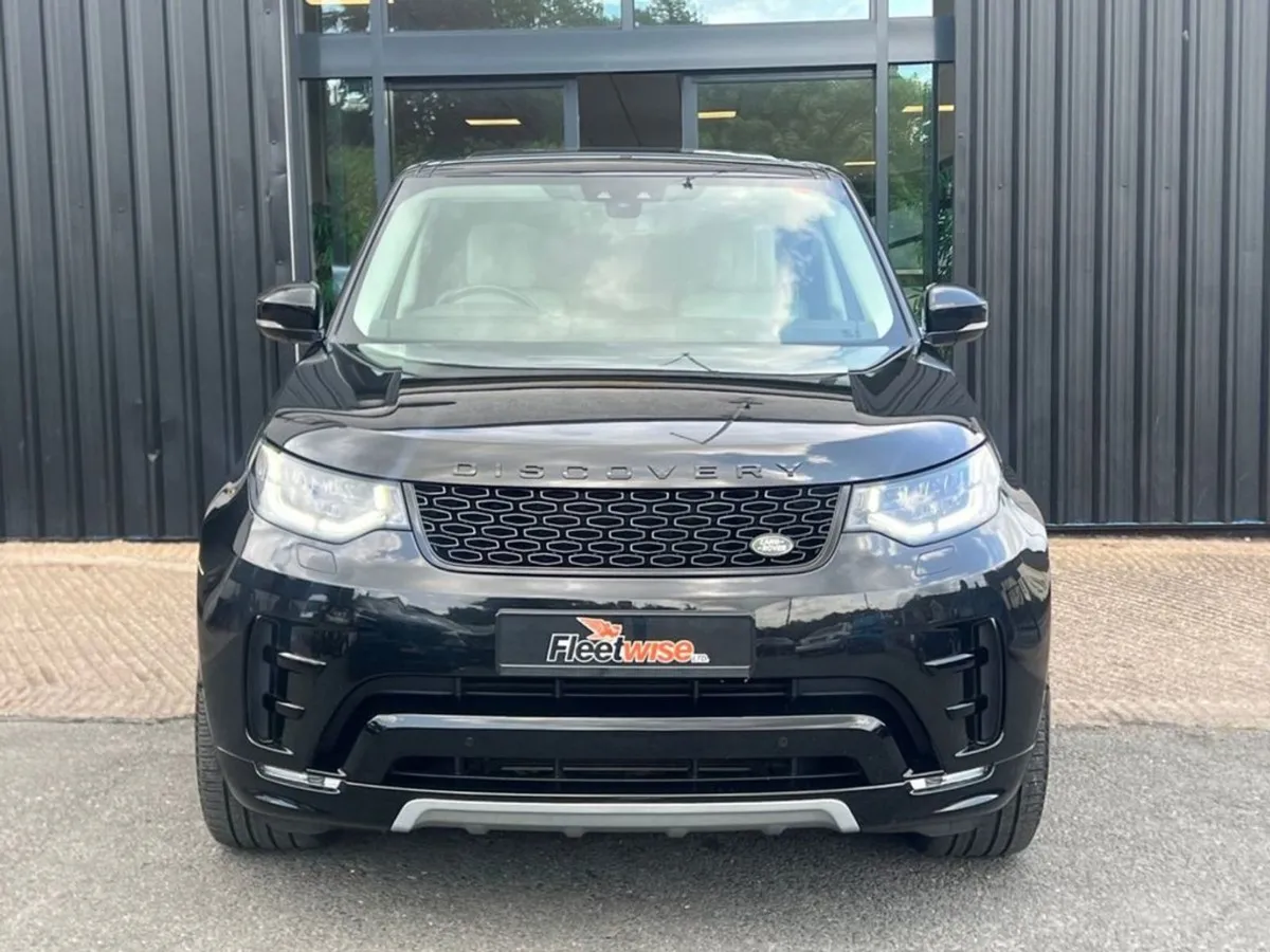 Land Rover Discovery 3.0 SD V6 HSE Luxury SUV 5dr - Image 2