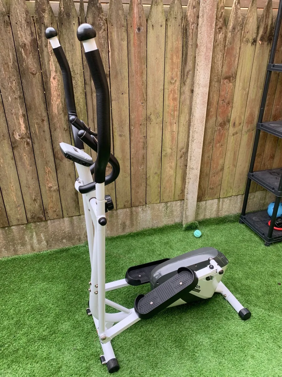 Cross trainer - Image 3