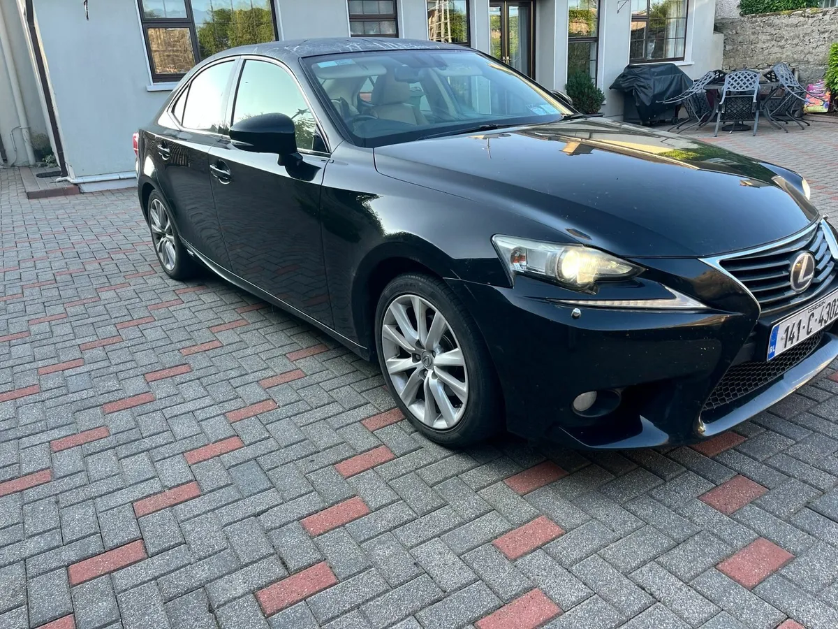 Lexus IS 2014 - Image 3
