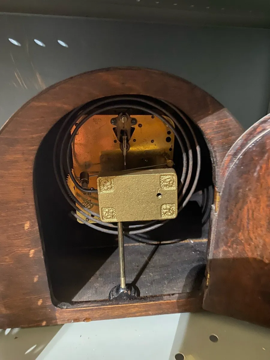 Mantle Clock - Image 4