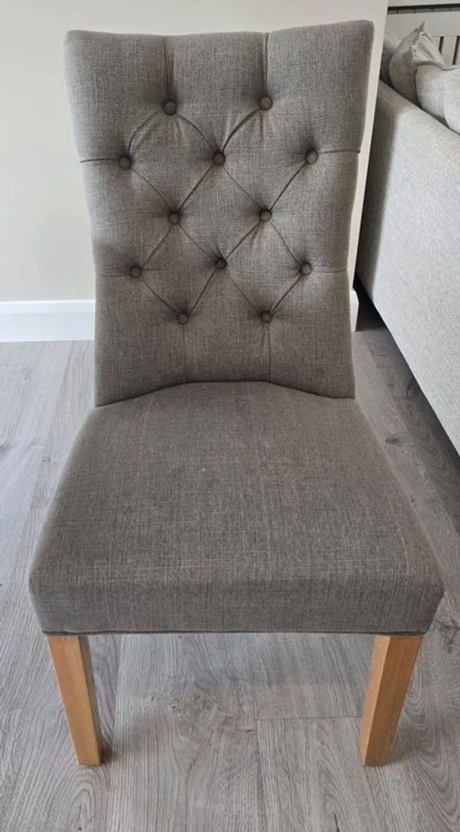 2 Dining Room Chairs - Image 1