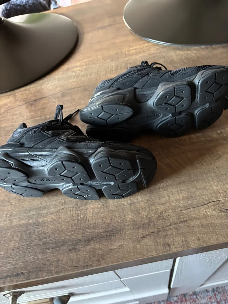 Trainers: New Balance 9060 Triple Black Suede - Image 3