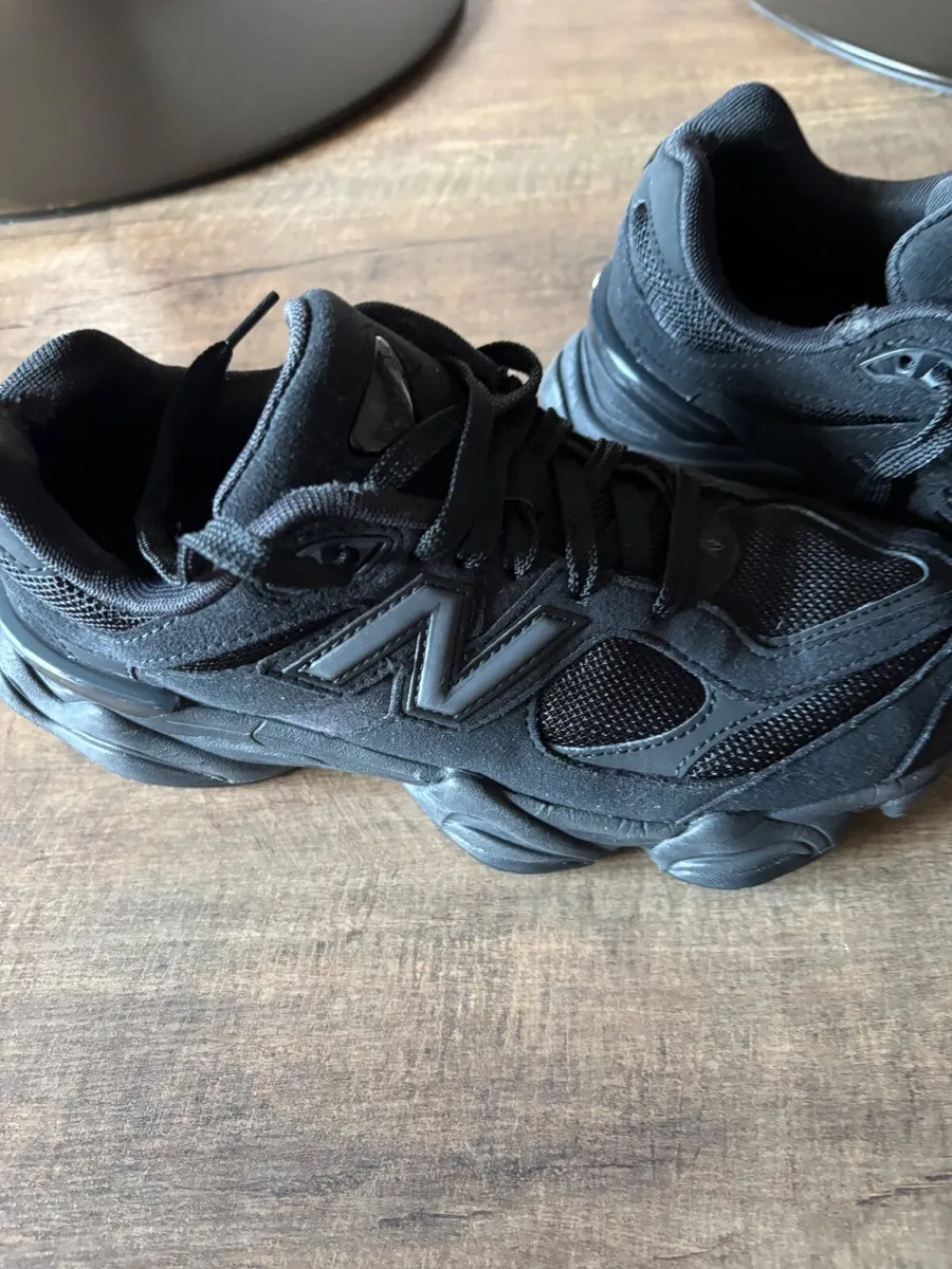 Trainers: New Balance 9060 Triple Black Suede - Image 4
