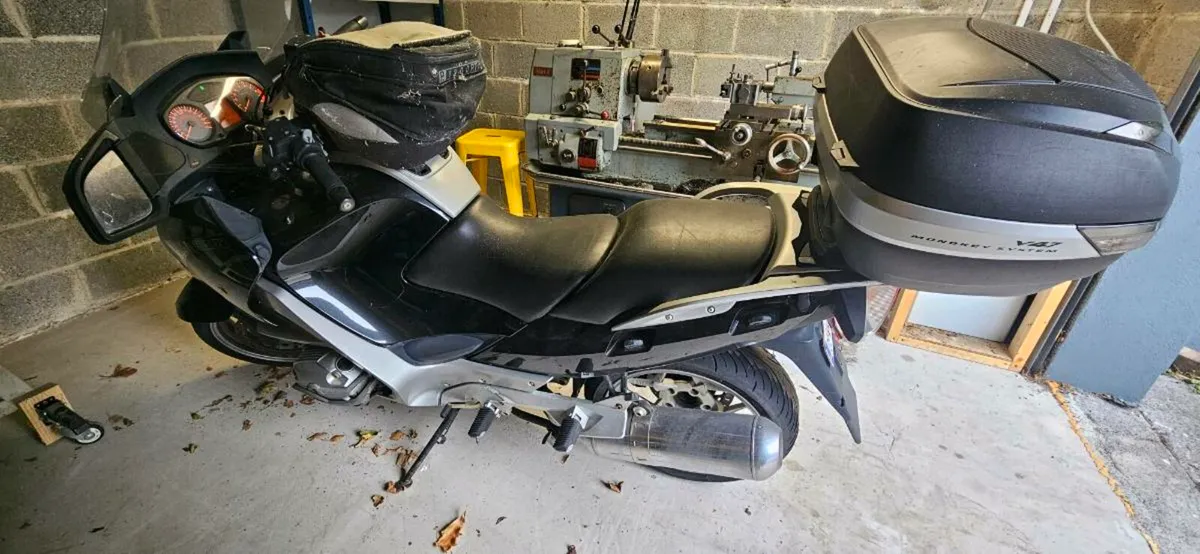 BMW R1200RT - Image 1
