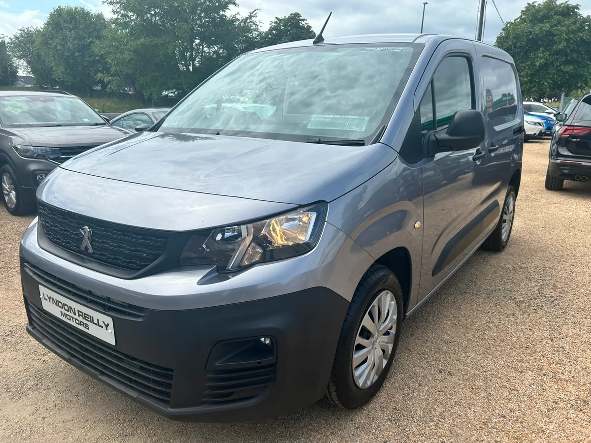 Peugeot partner professional **price plus vat** - Image 3