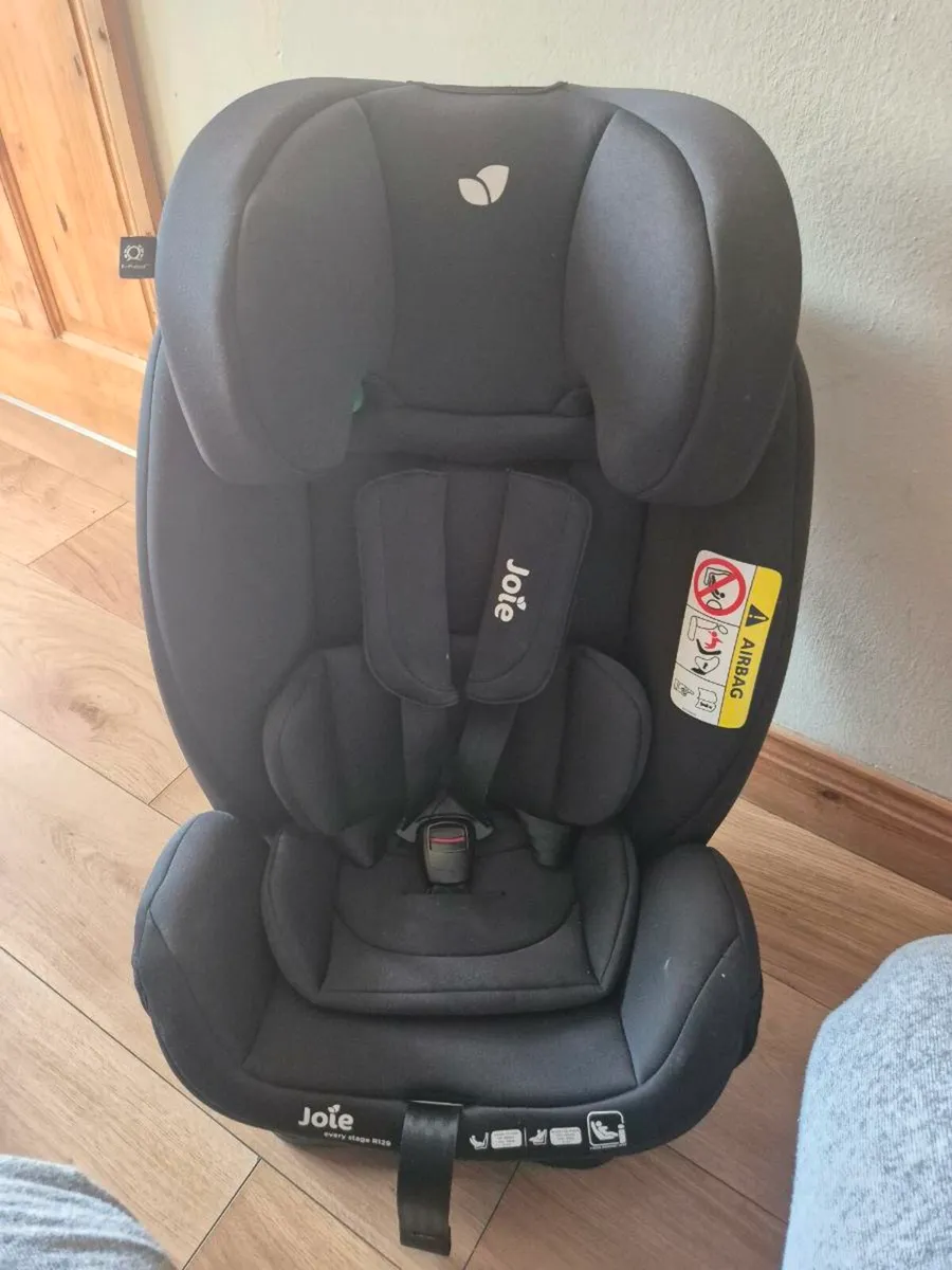 Joie  Car seat - Every Stages R129 0+1/2/3 - Image 2