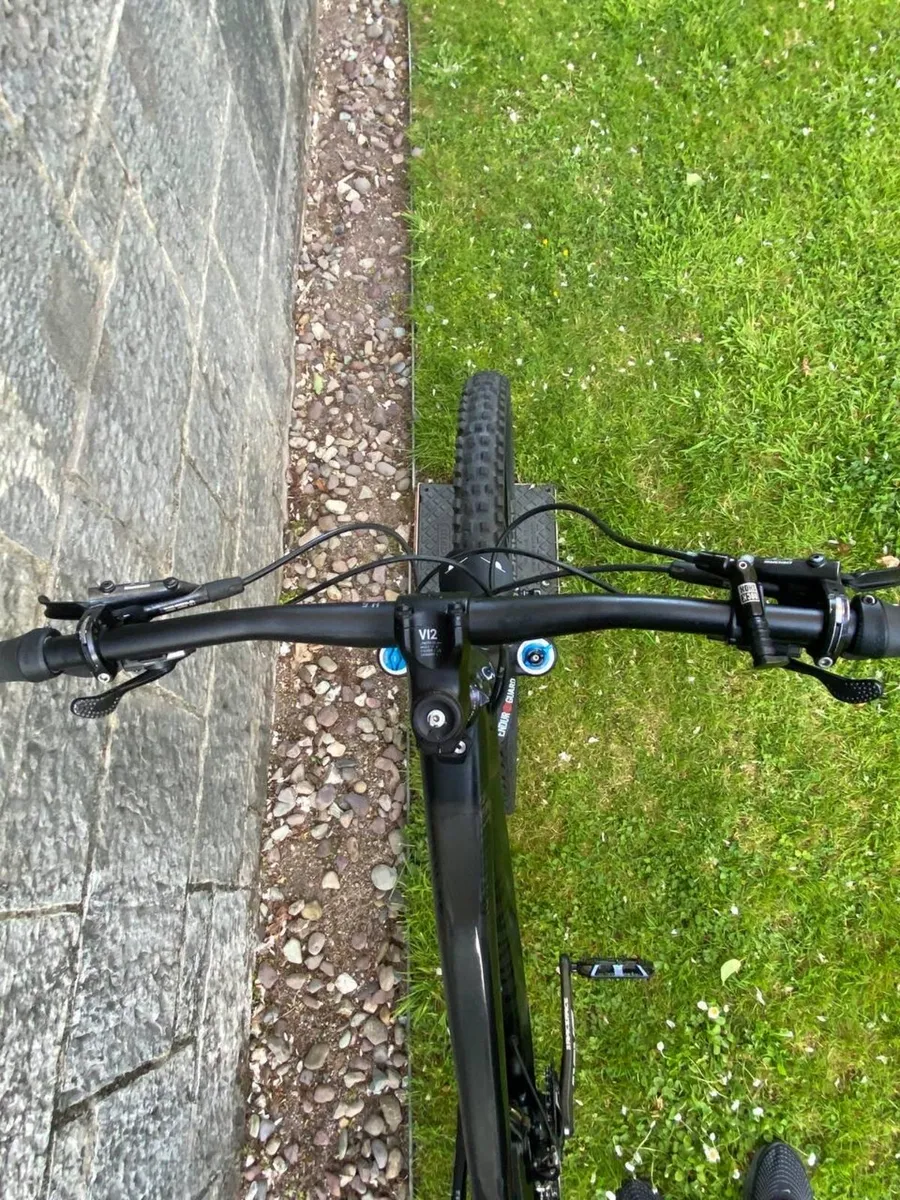 Mountain bike , canyon fully carbon - Image 4