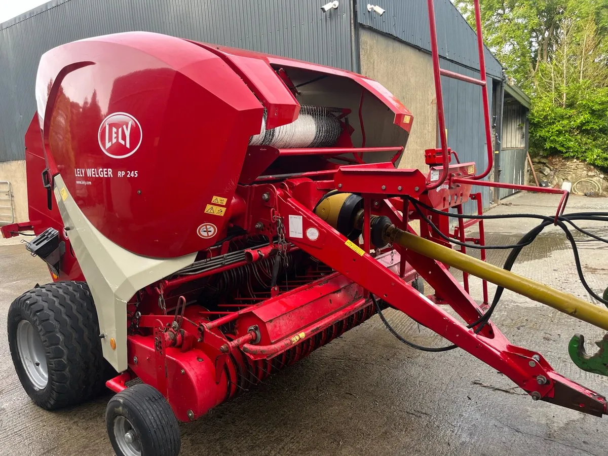 Lely Welger Rp245 Round Baler - Image 3
