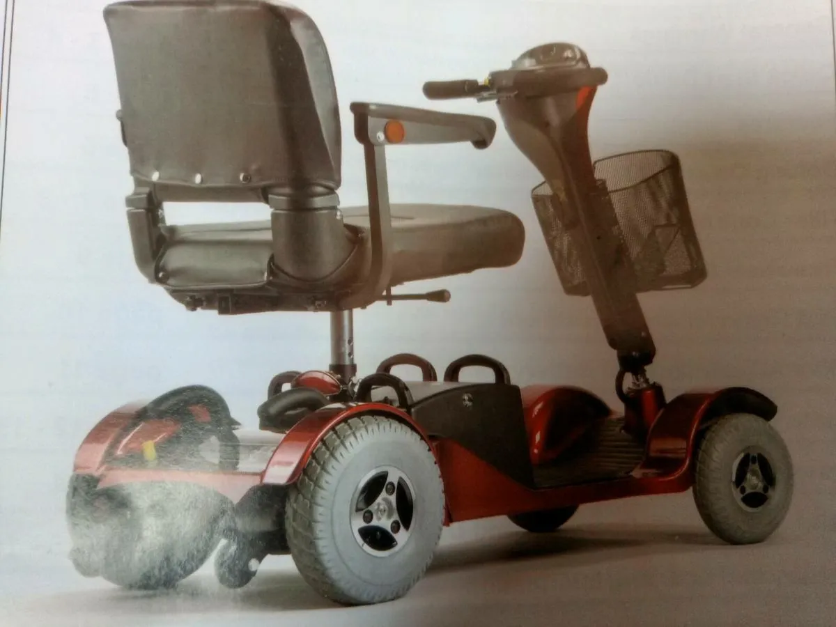 Sovereign sapphire mobility scooter - Image 3