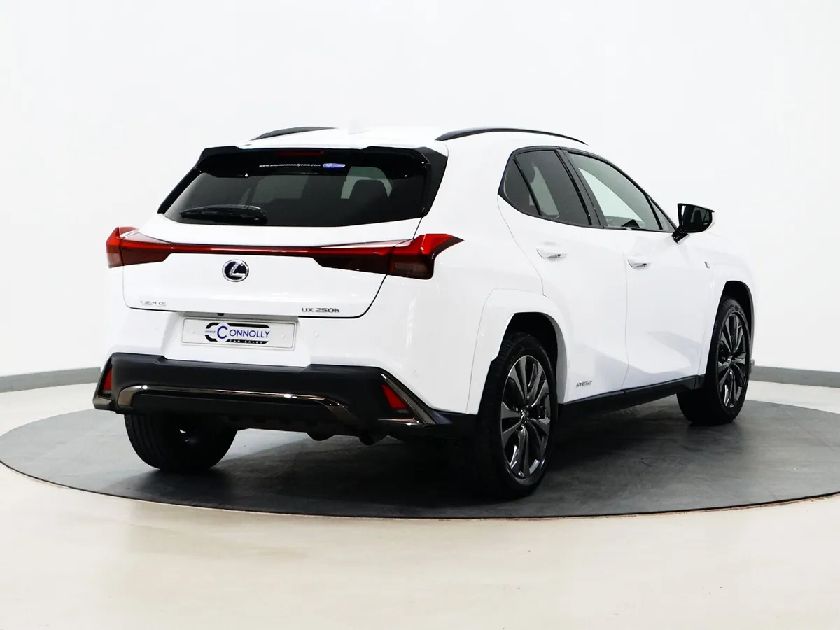 *96* 2021 Lexus UX 250h 2.5 sport - Image 4