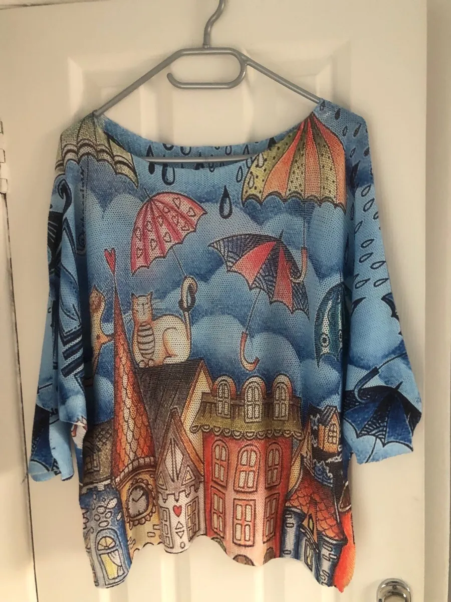 Ladies stunning top size 16/18 €5 - Image 1