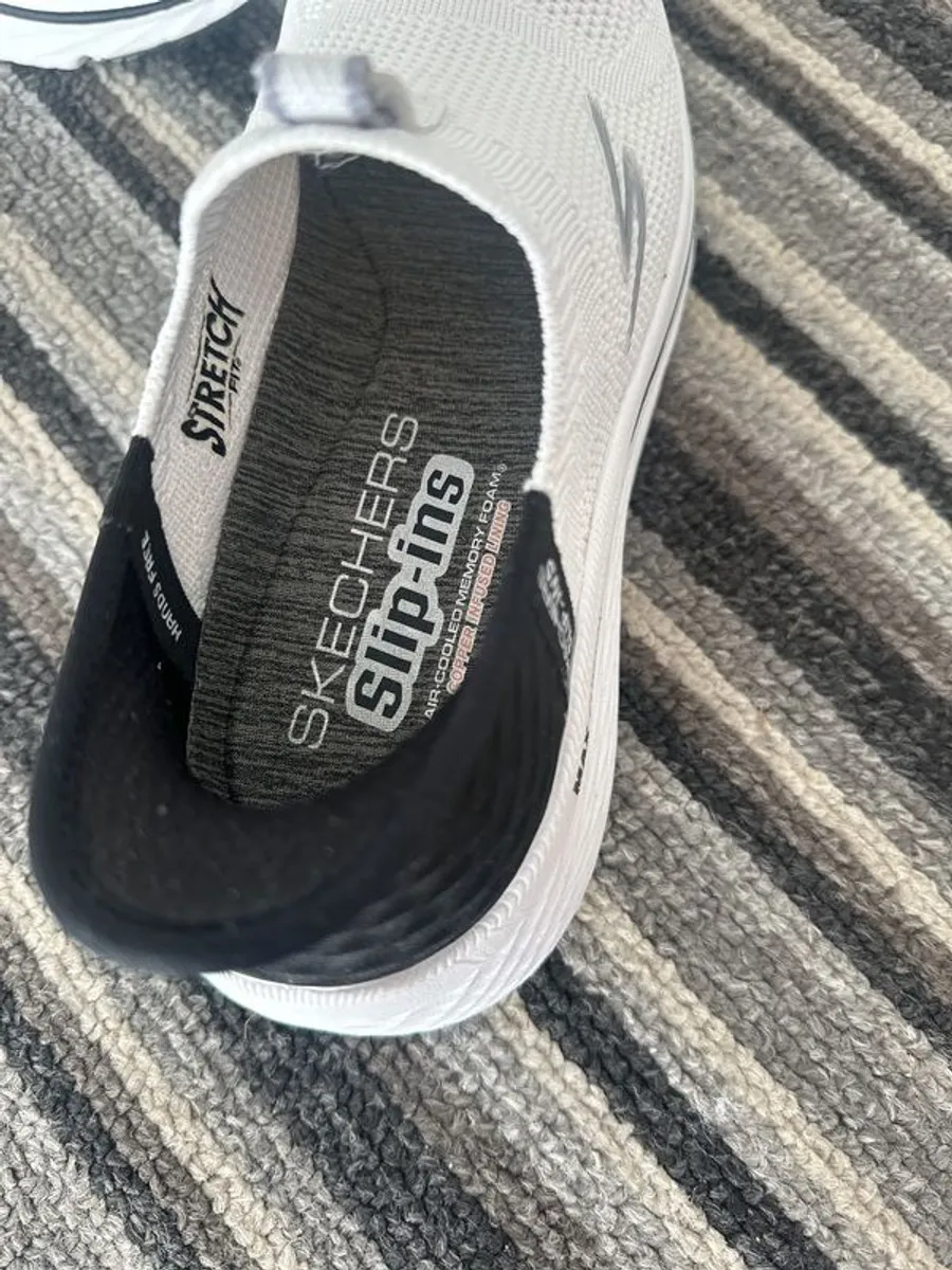 sketcher - Image 2