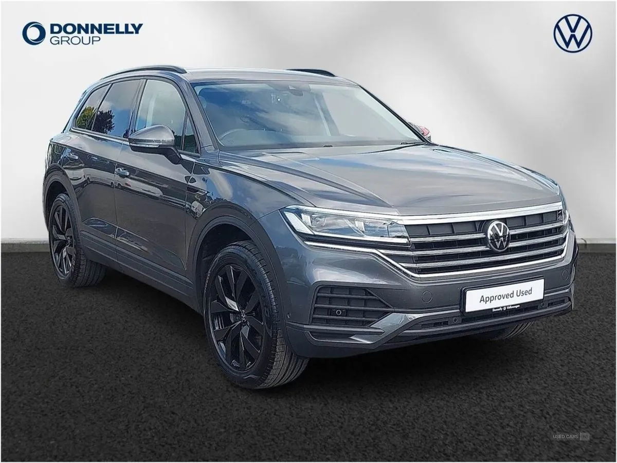 Volkswagen Touareg 3.0 V6 TDI 4motion 231 SE 5dr - Image 1