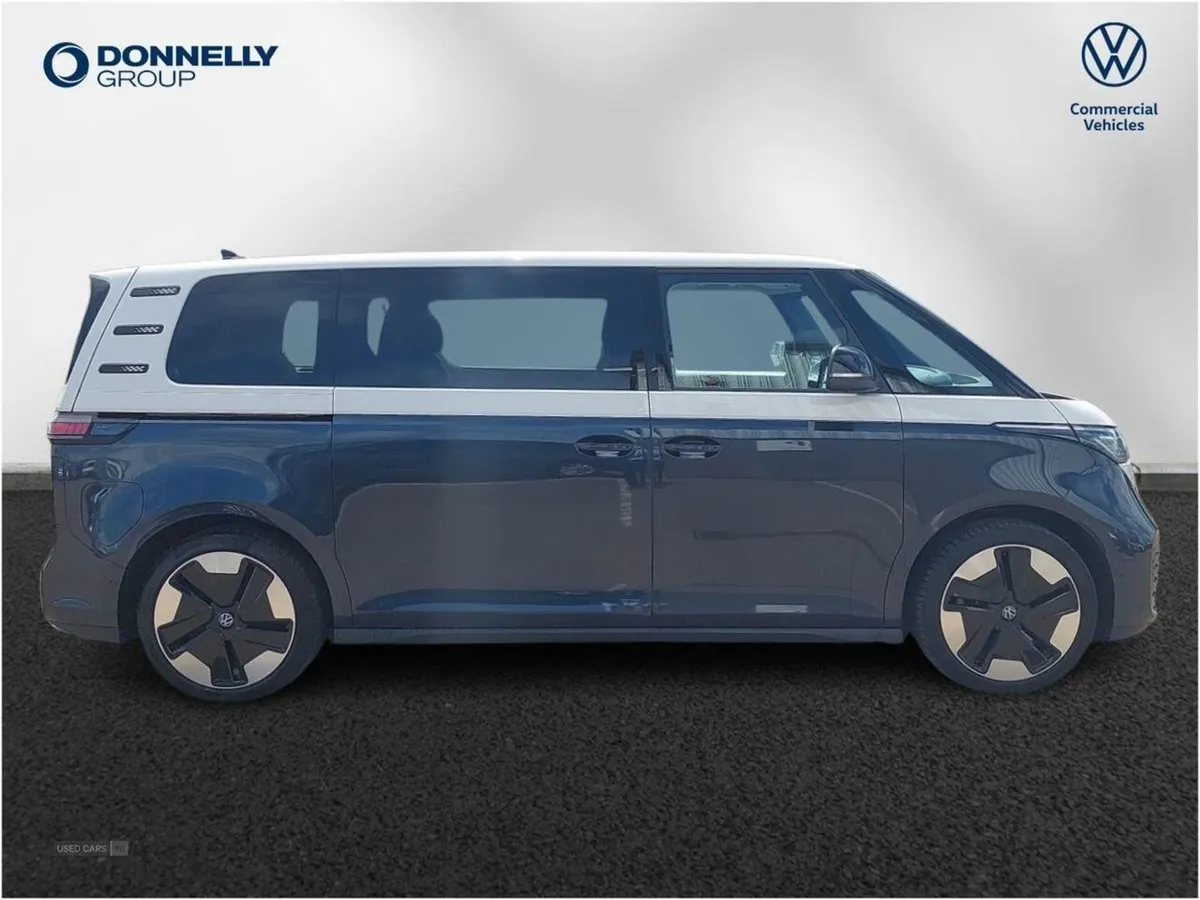 Volkswagen ID. Buzz 210kW Style Pro 86kwh 5dr LWB - Image 4