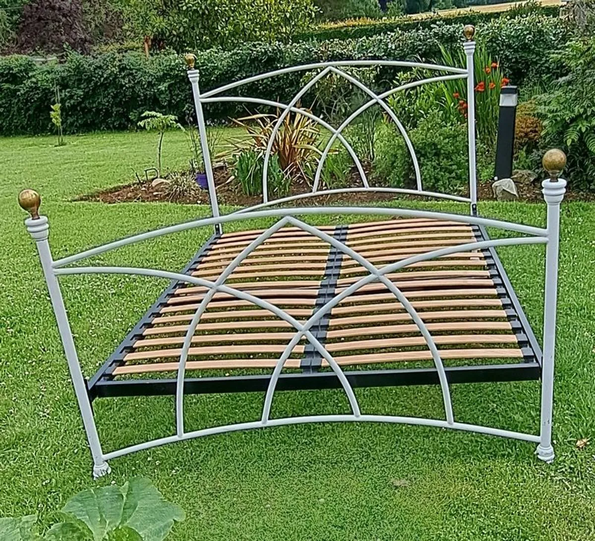 King Size Iron Bed - Image 2