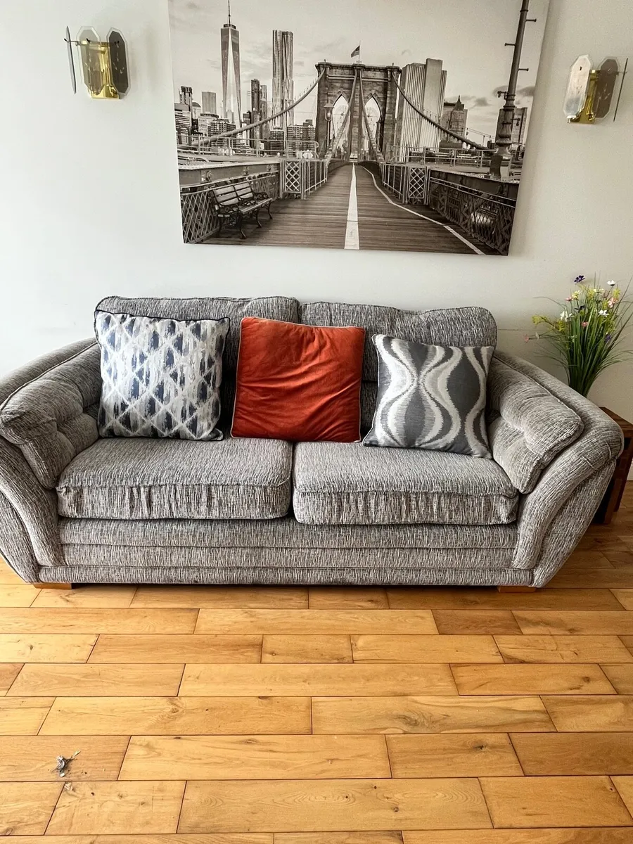 Sofa - Image 3