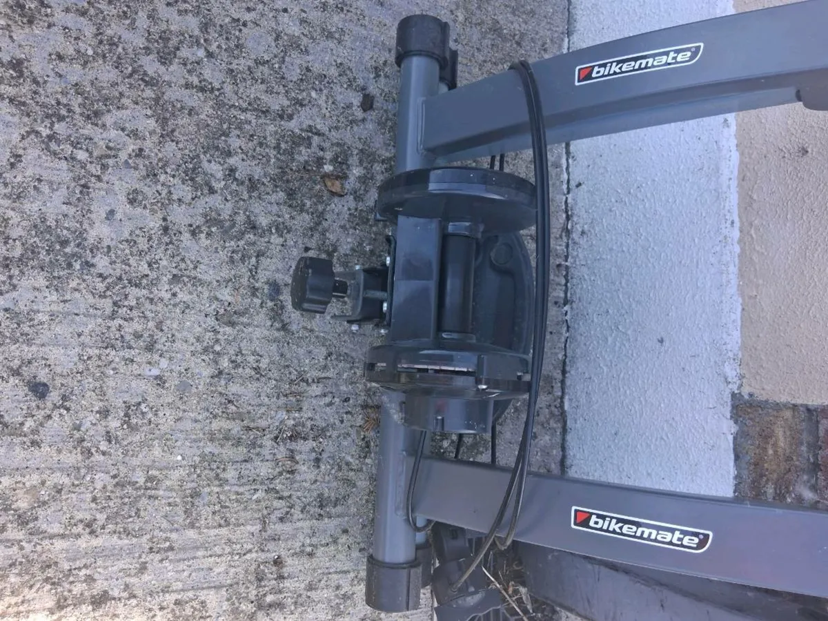 Gym equipment - Image 1