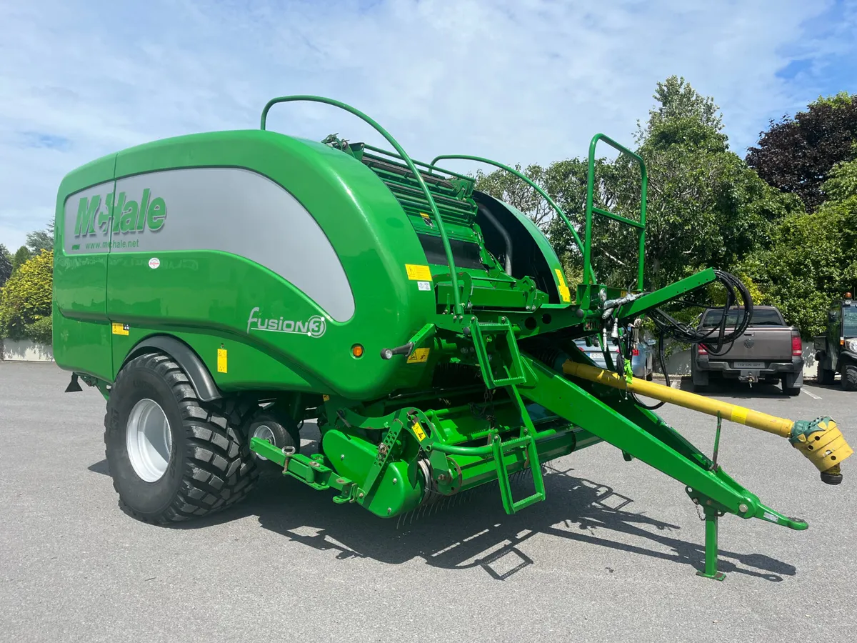 💥 2017 McHale Fusion 3 💥 - Image 1
