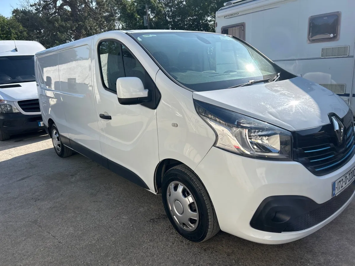 Renault trafic sport - Image 2