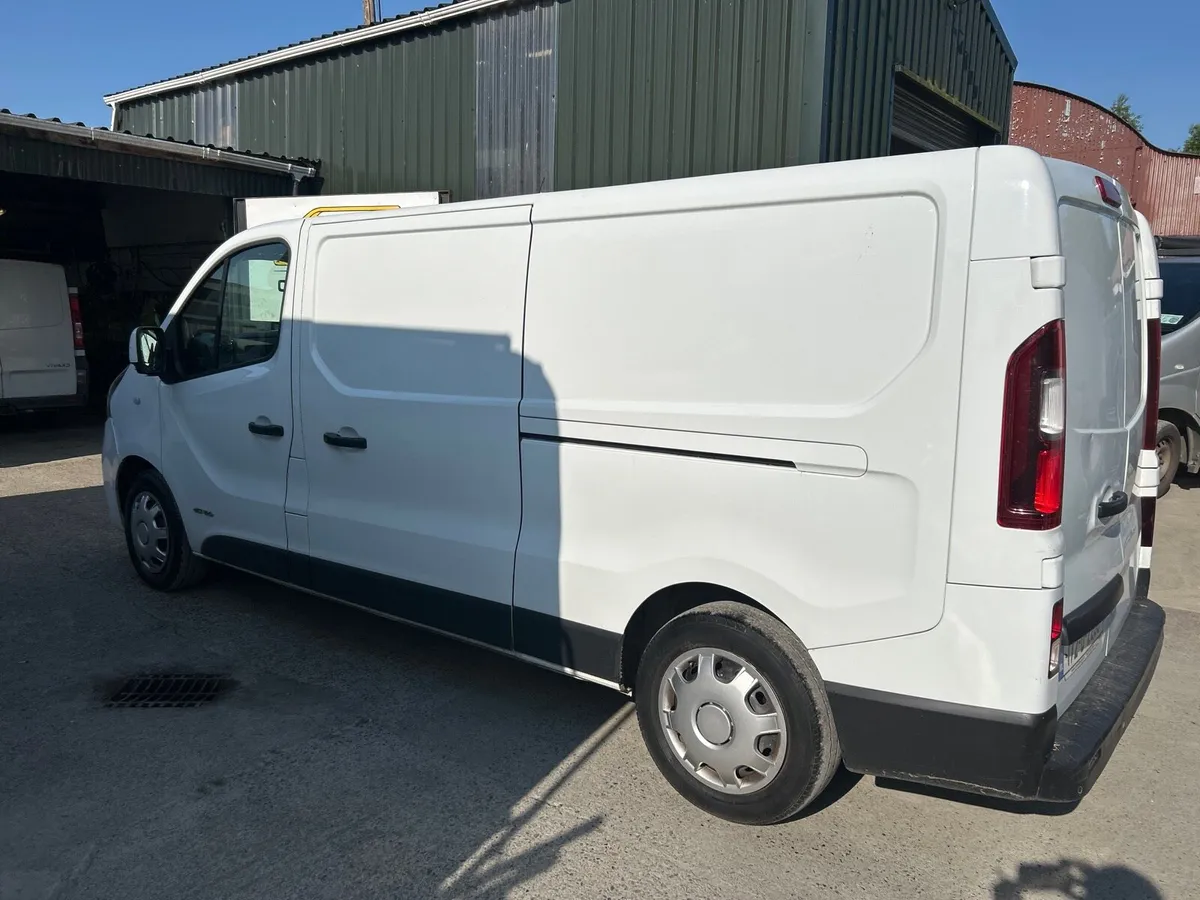Renault trafic sport - Image 4