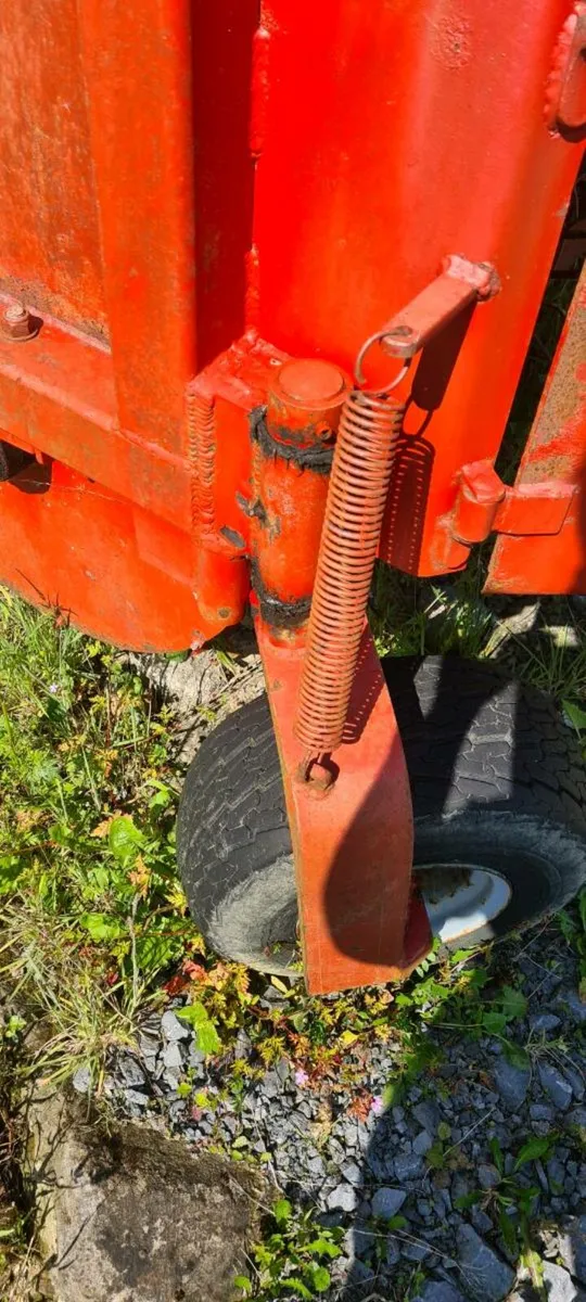 Swath conditioner wuffler - Image 3