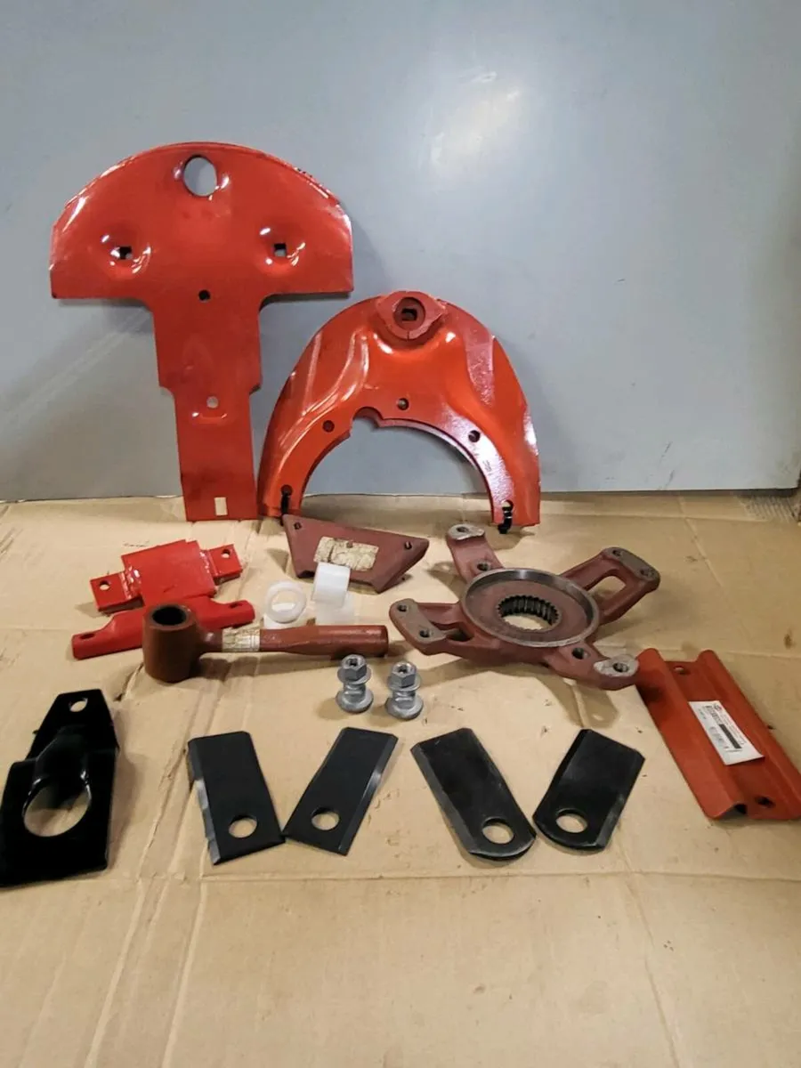Kuhn mower parts - Image 4