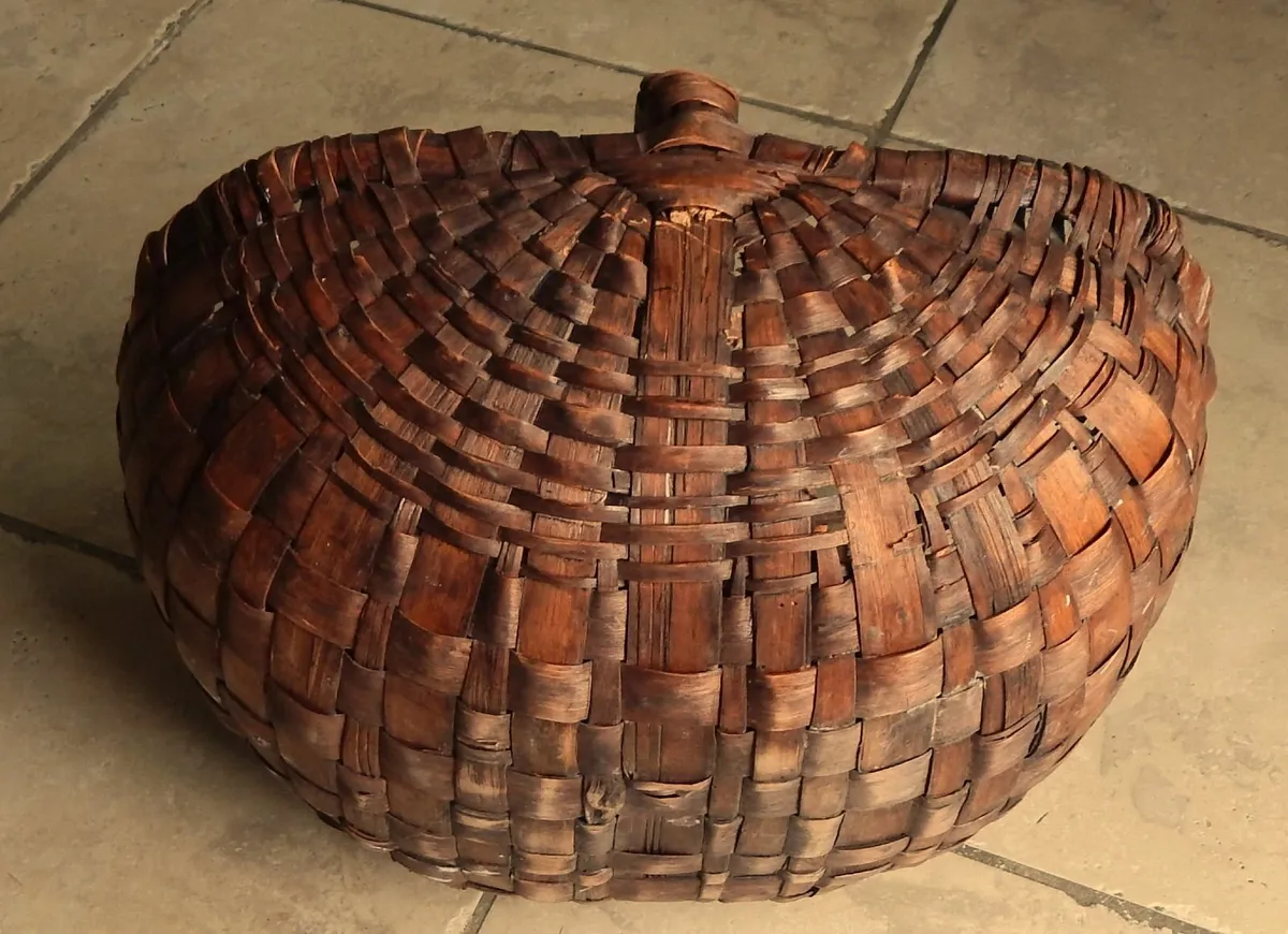 Vintage Traditional Wicker Shopping Basket - Image 2
