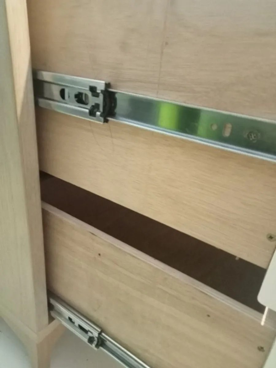 Bedside locker/nightstand - Image 3