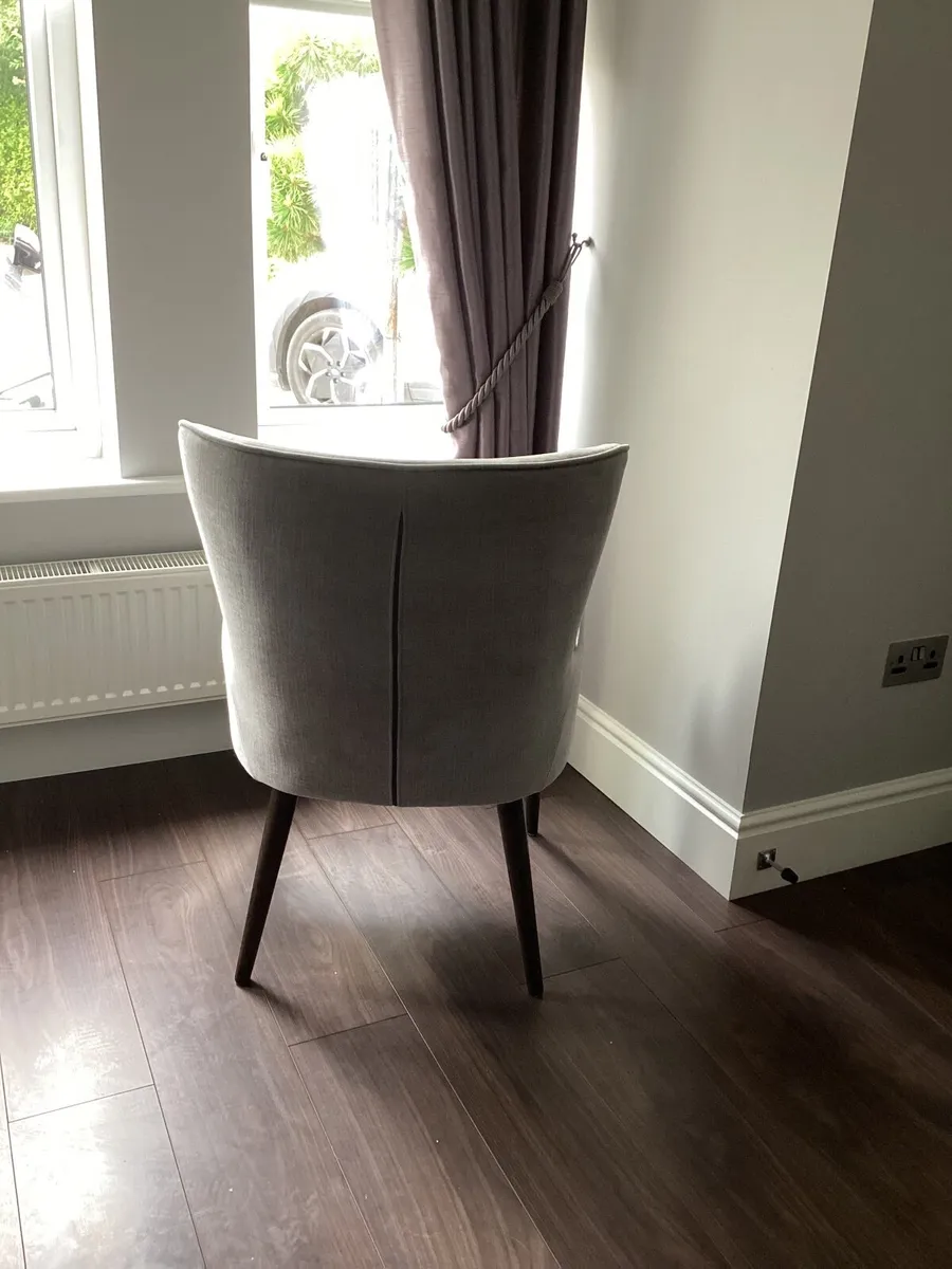 Armchair - Image 3