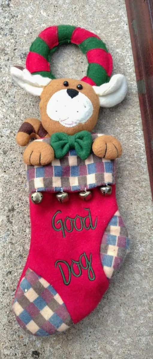 GOOD DOG CHRISTMAS STOCKING. - Image 1