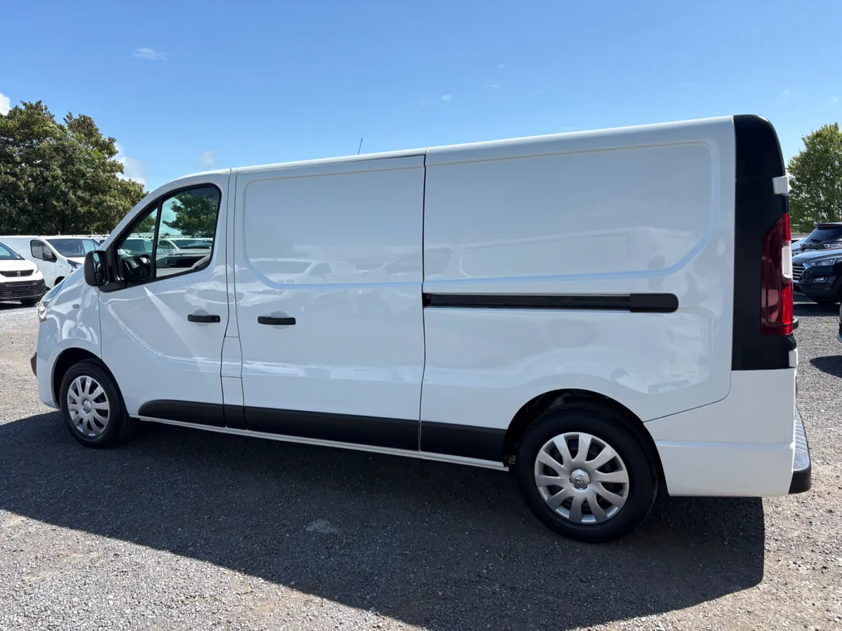 Vauxhall Vivaro Sportive - Image 2
