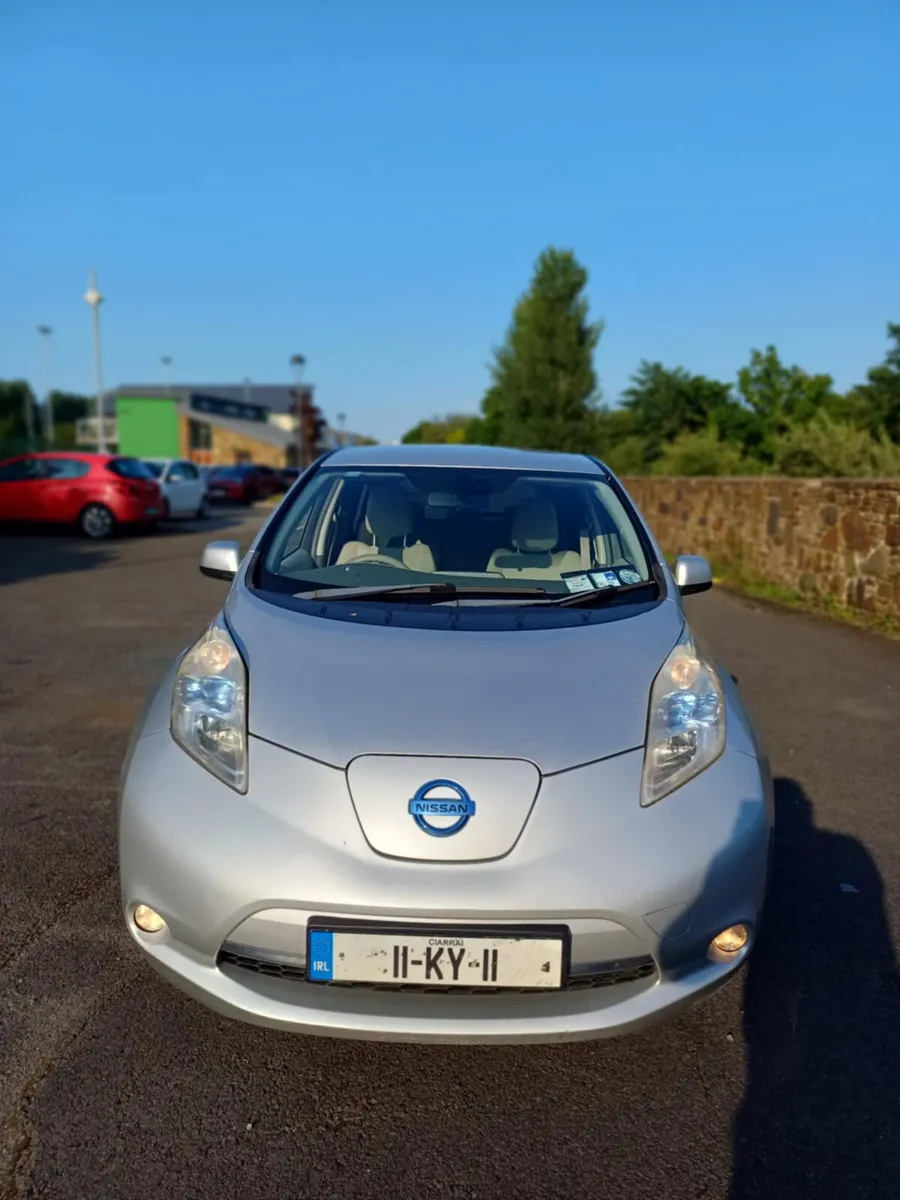 2011 Nissan Leaf Electric Automatic - Image 1