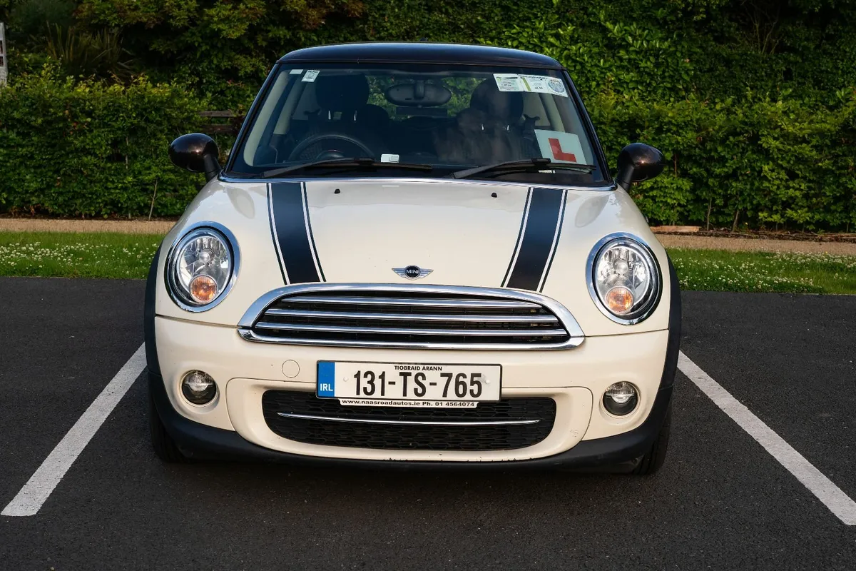 Mini Cooper 2013 - Image 1