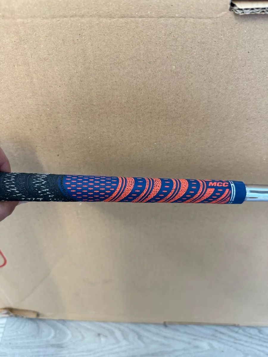 Mizuno MP20 2 iron - Image 2