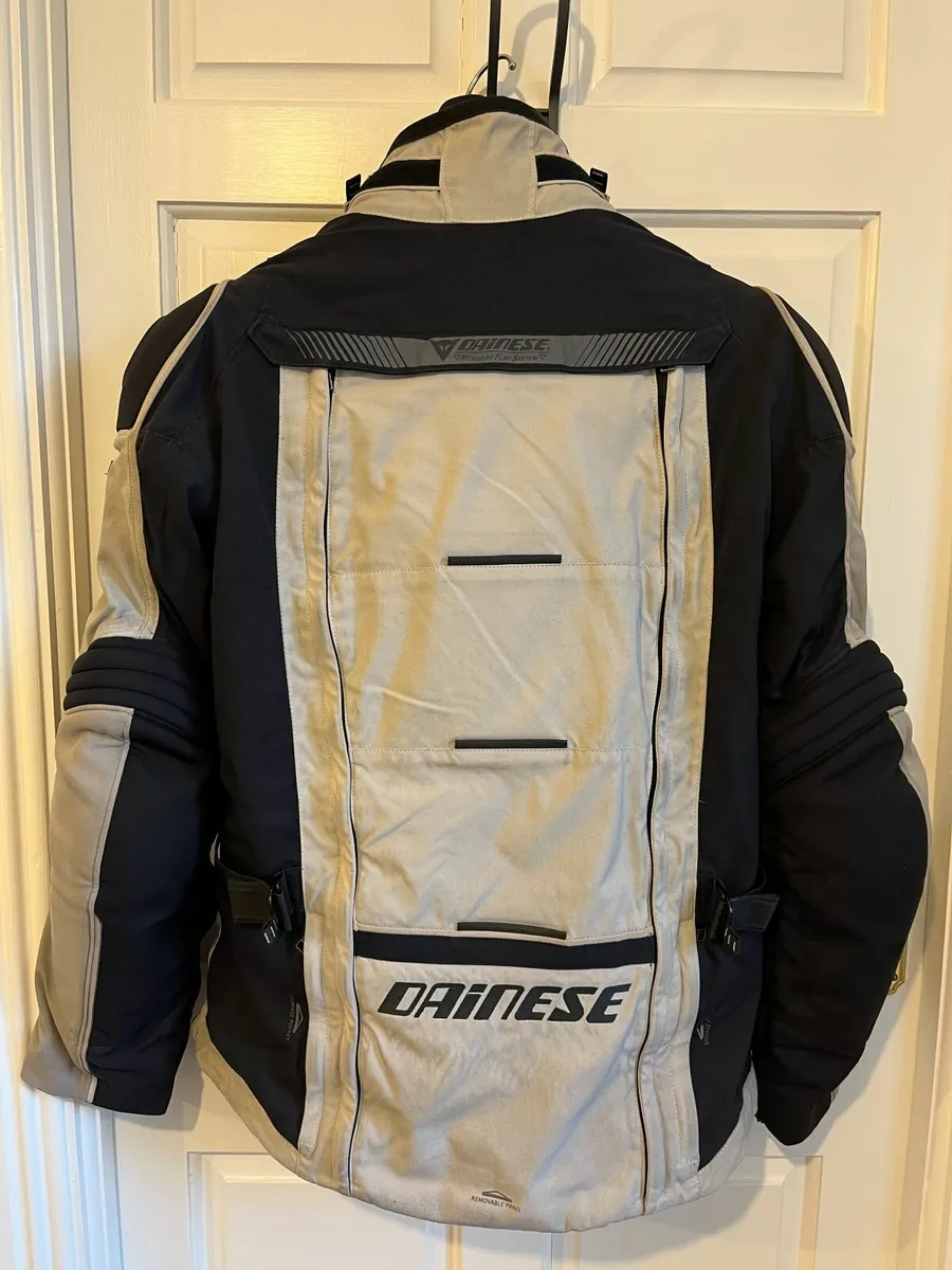 Dainese RST Weise Alpinestars textiles & leathers - Image 4