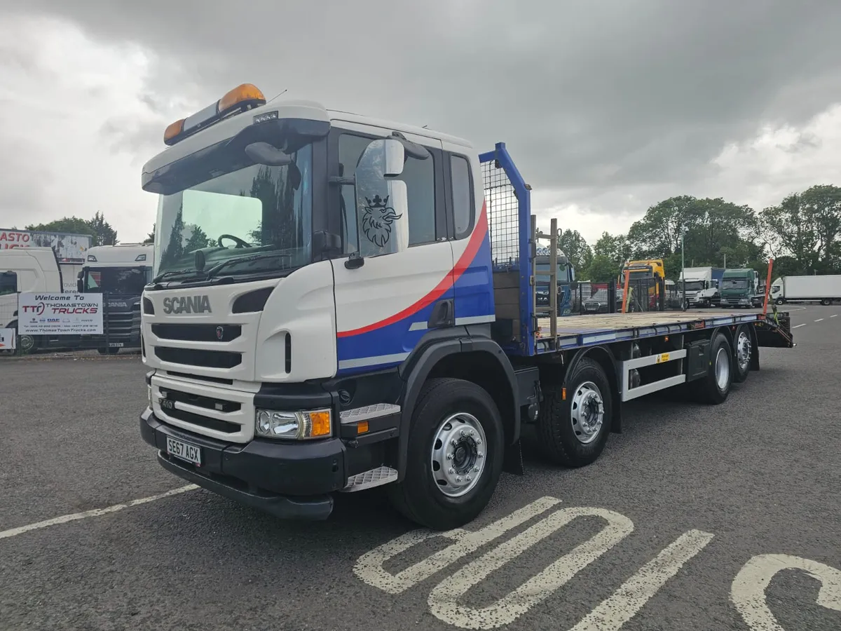 2017 Scania P410 8X2 32ft Beavertail/Cheesewedge - Image 4
