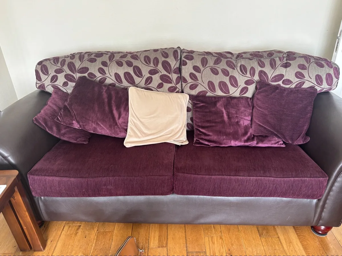 Couch - Image 1