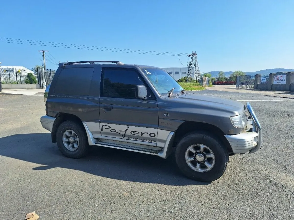 Mitsubishi Pajero - Image 1