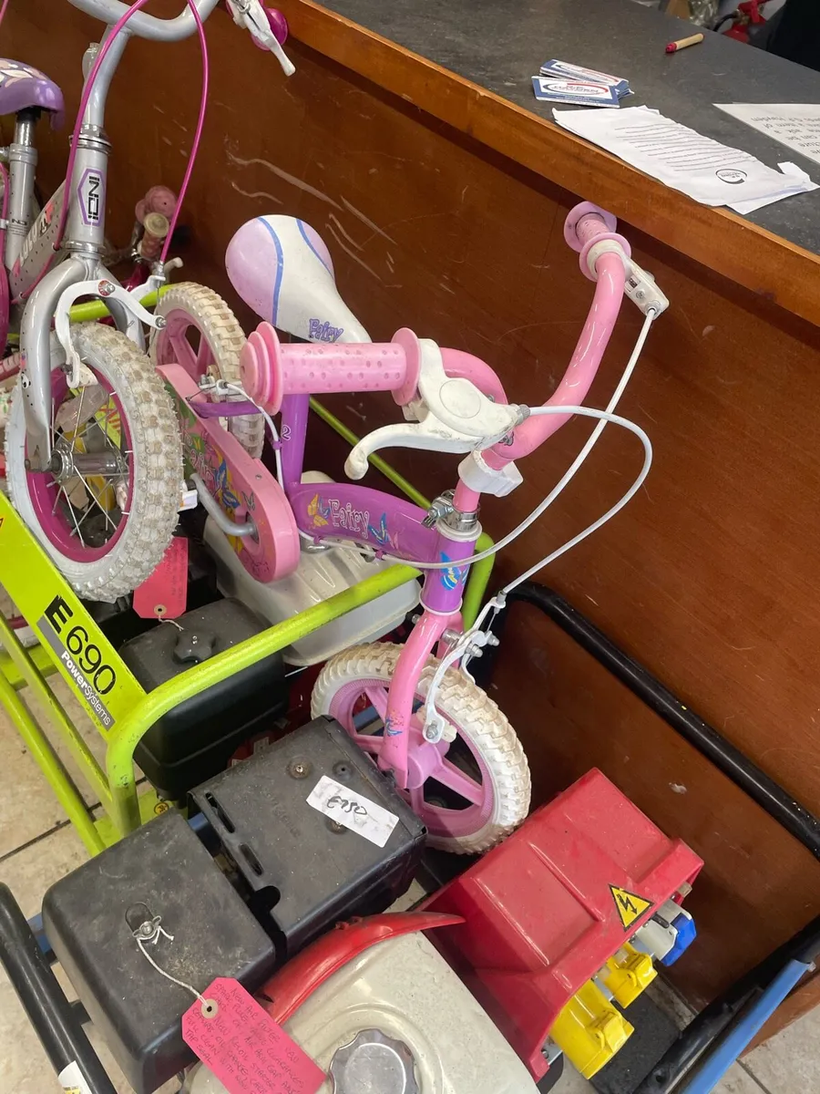 Bicycles - Image 2