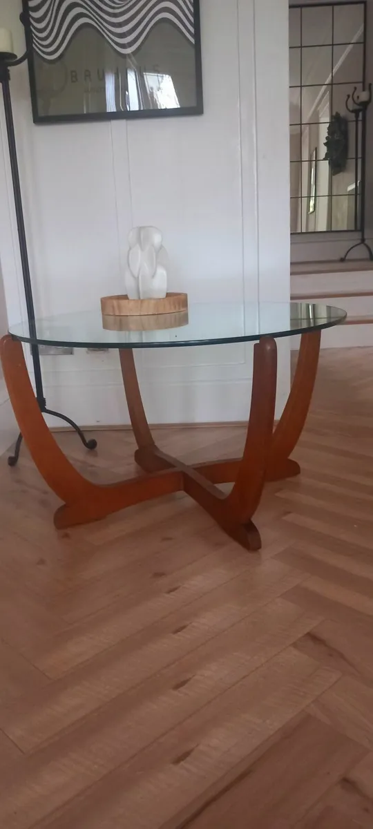 A 1970s mid century coffee table by Lebus - Image 3