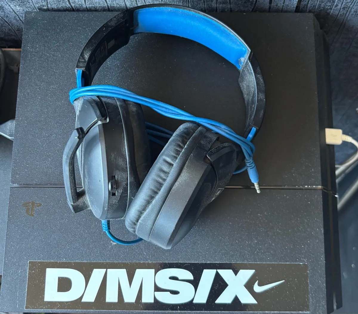 PS4 500 slim line