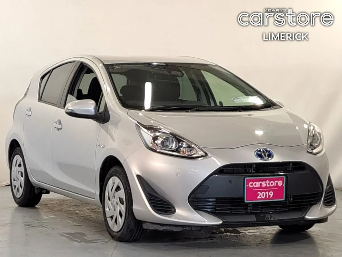 Toyota Aqua 1.5 PET Hybrid - Image 1